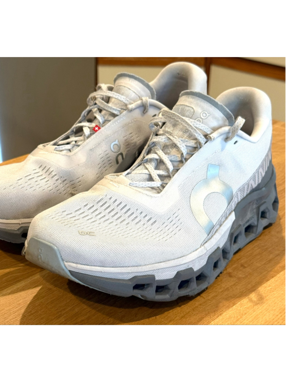 Men's On Running Cloudmonster Sneakers Size 11 White and Grey